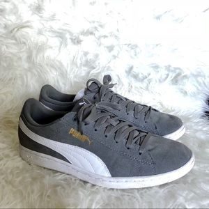 LIKE NEW Puma Suede Classic Women’s Sneakers Gray